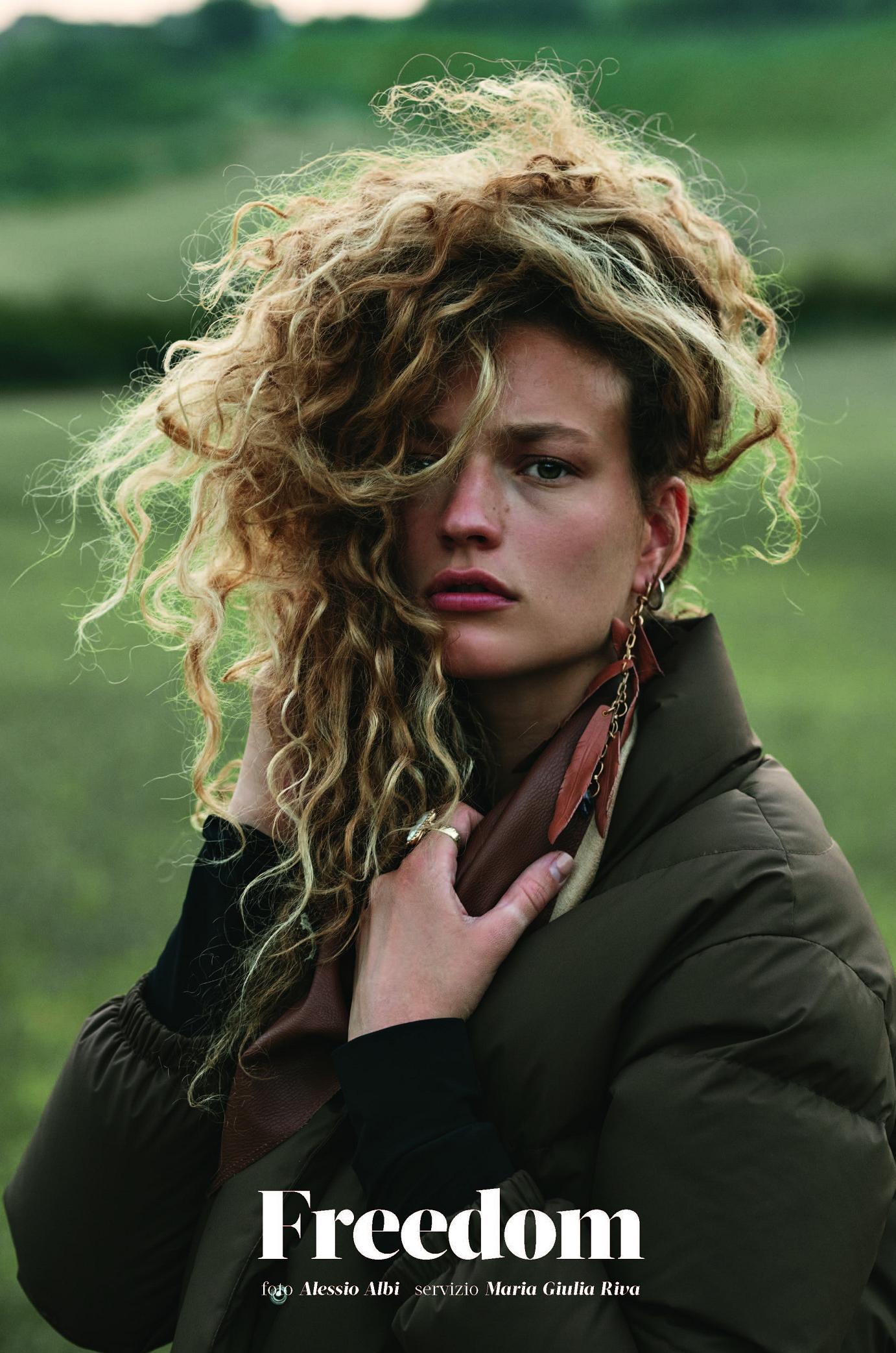 ProductionLink s.r.l. Marie Claire Italia Marie-Claire-Italia  Marie Claire Italia