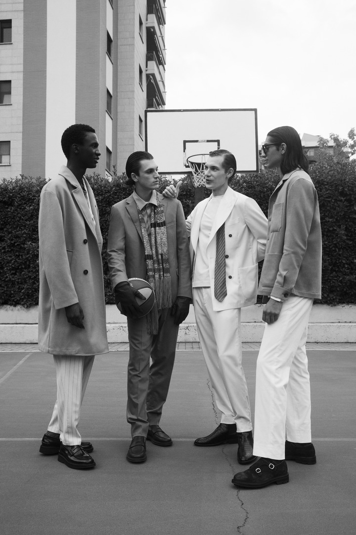 CoqCreative power by ProductionLink s.r.l. Man In Town Man In Town  Man In Town