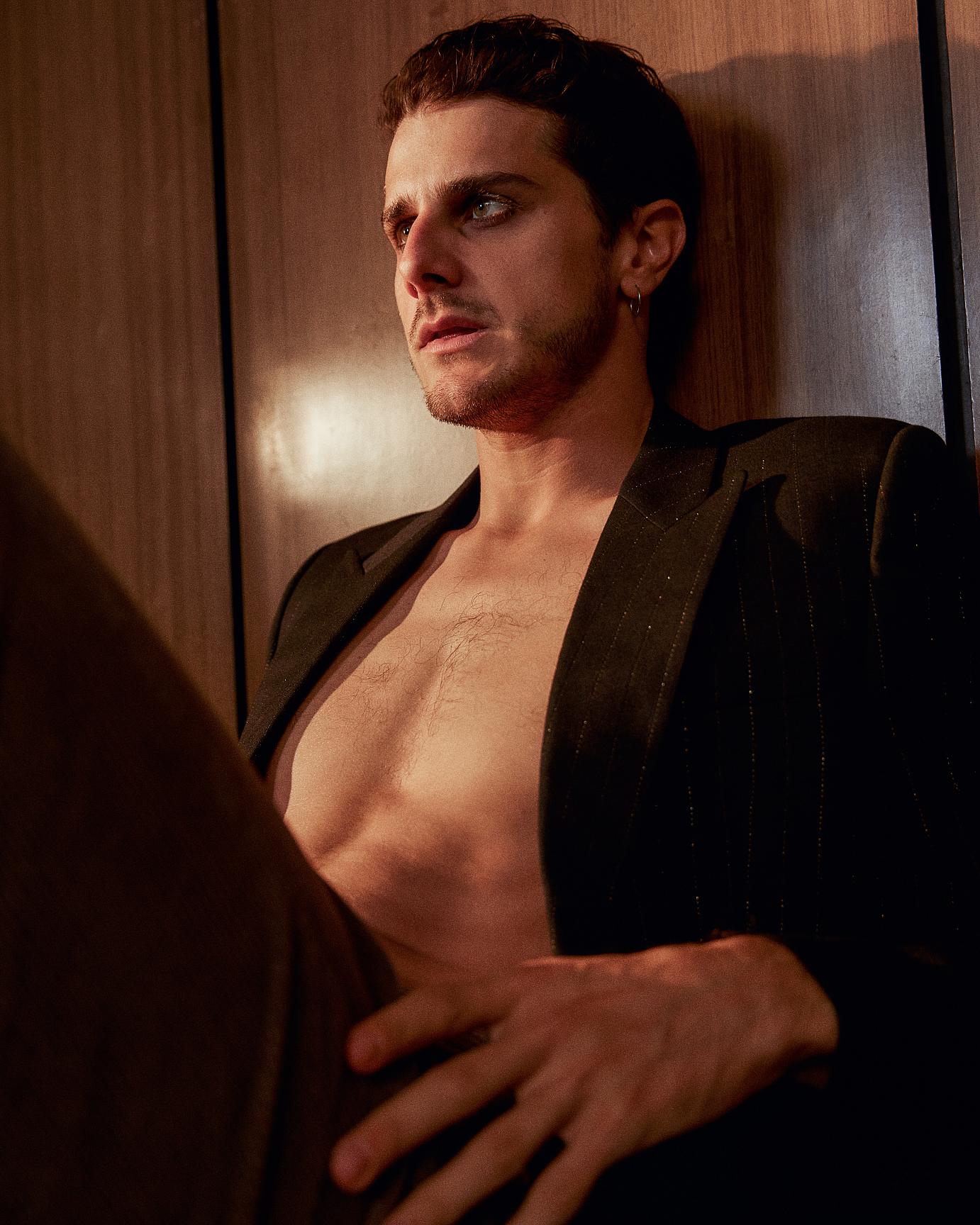 ProductionLink s.r.l. Icon Andrea Arcangeli Icon Magazine_Andrea Arcangeli  Icon Andrea Arcangeli