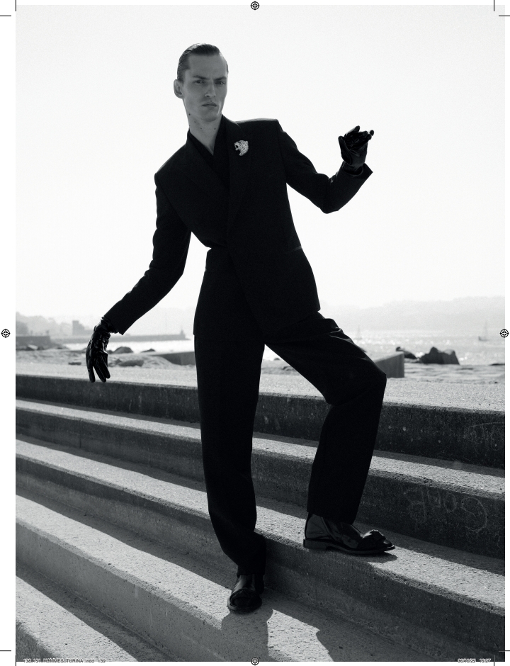 CoqCreative power by ProductionLink s.r.l. L-OFFICIEL-HOMMES-ITALIA-NEWTON L-OFFICIEL-HOMMES-ITALIA-NEWTON  L-OFFICIEL-HOMMES-ITALIA-NEWTON