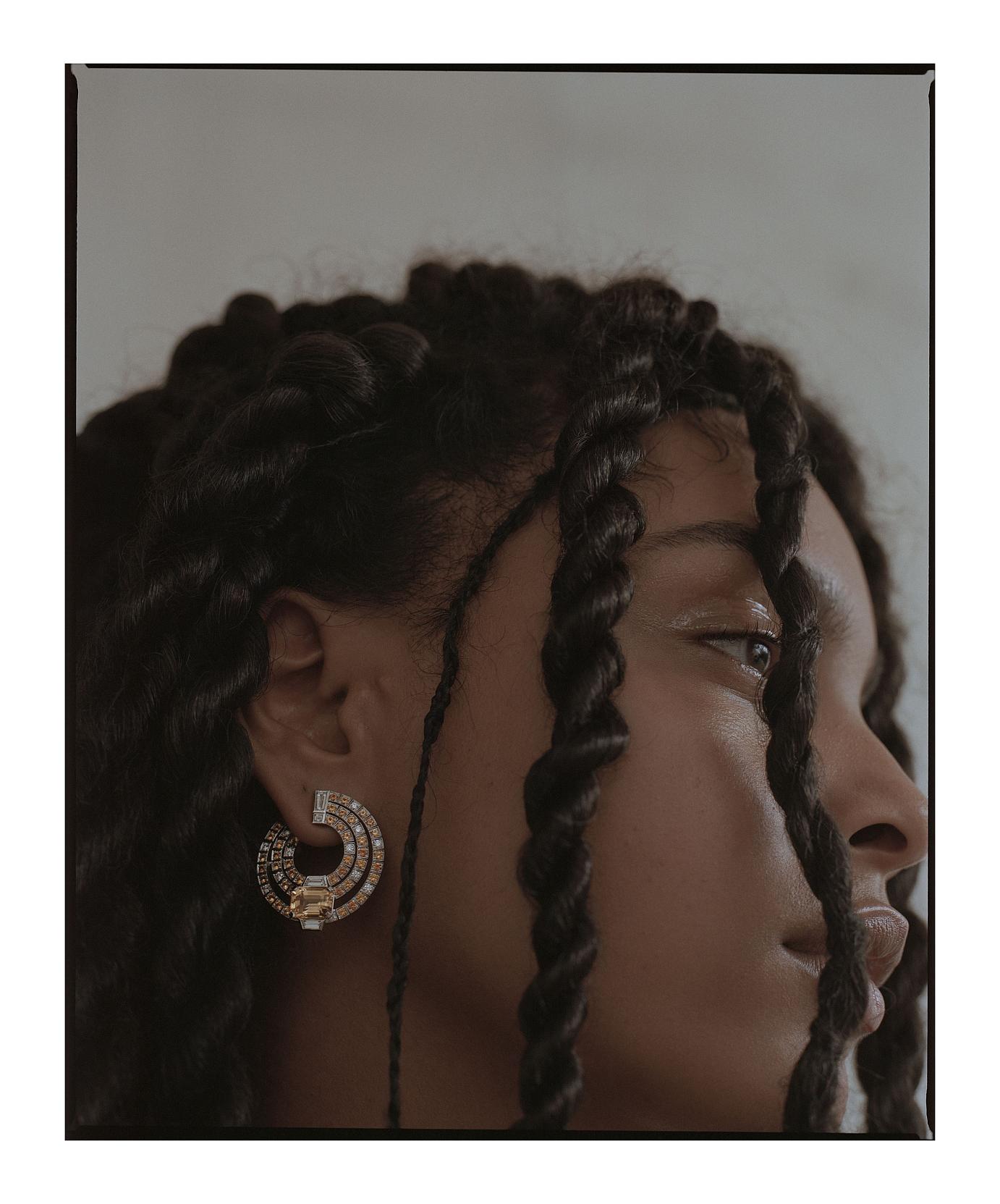 CoqCreative power by ProductionLink s.r.l. Harper-s Bazaar x Louis Vuitton Harper-s Bazaar x Louis Vuitton  Harper-s Bazaar x Louis Vuitton